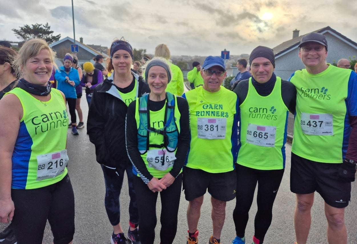 Carn Runners Achieve Personal Bests at Newquay 10K