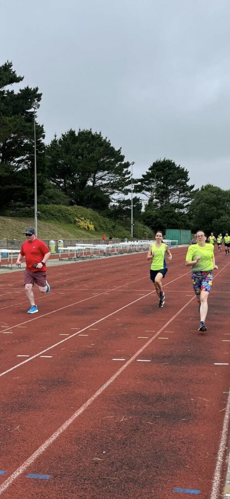 Carn Runners track night. Speed session training. Camborne and Redruth Running Club Near Me