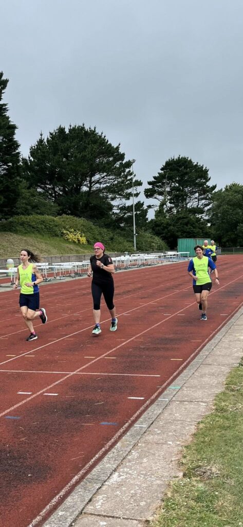 Carn Runners track night. Speed session training. Camborne and Redruth Running Club Near Me