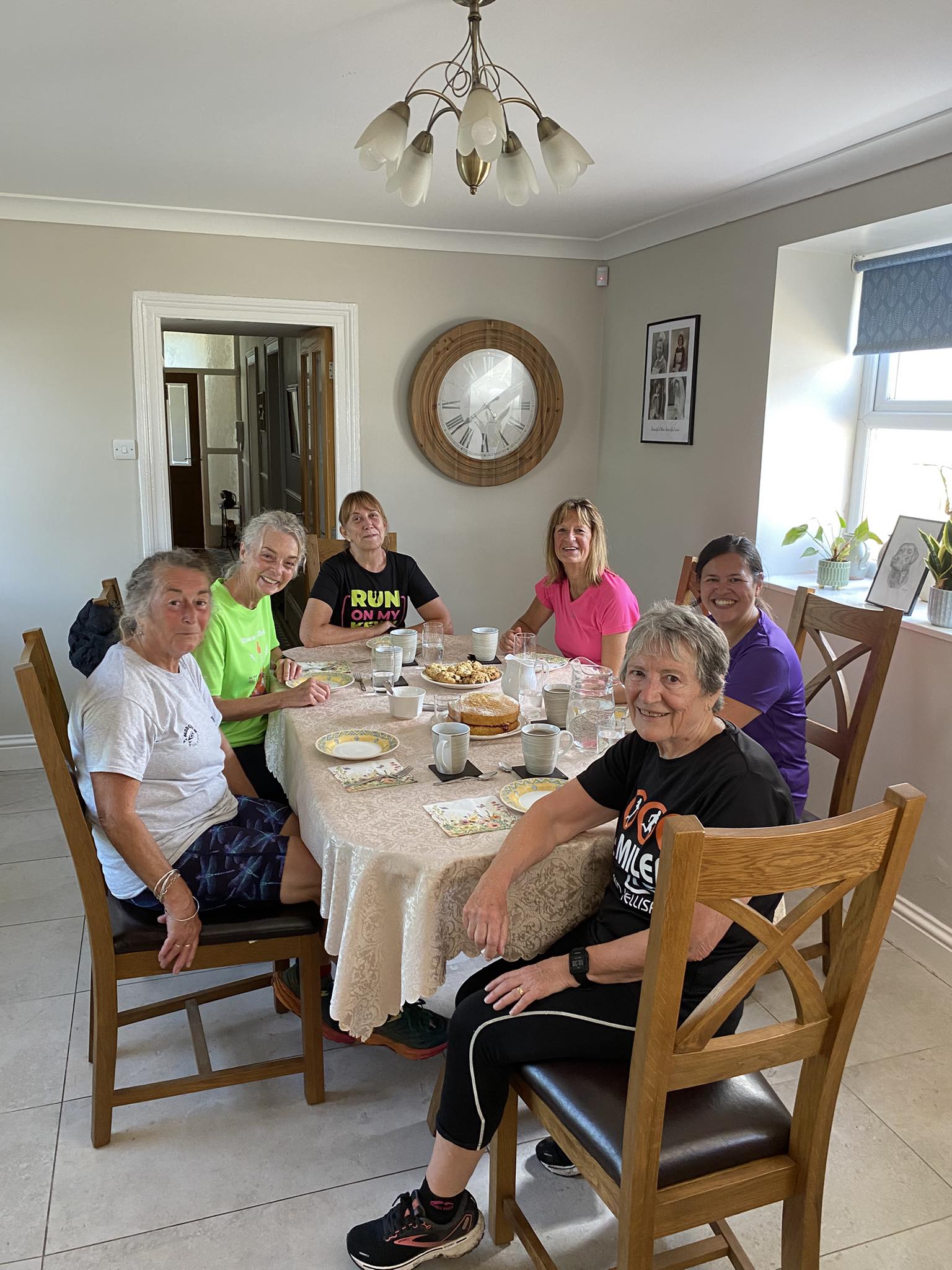 Carn Runners weekend social groups running through Kehelland lanes and Helston countryside