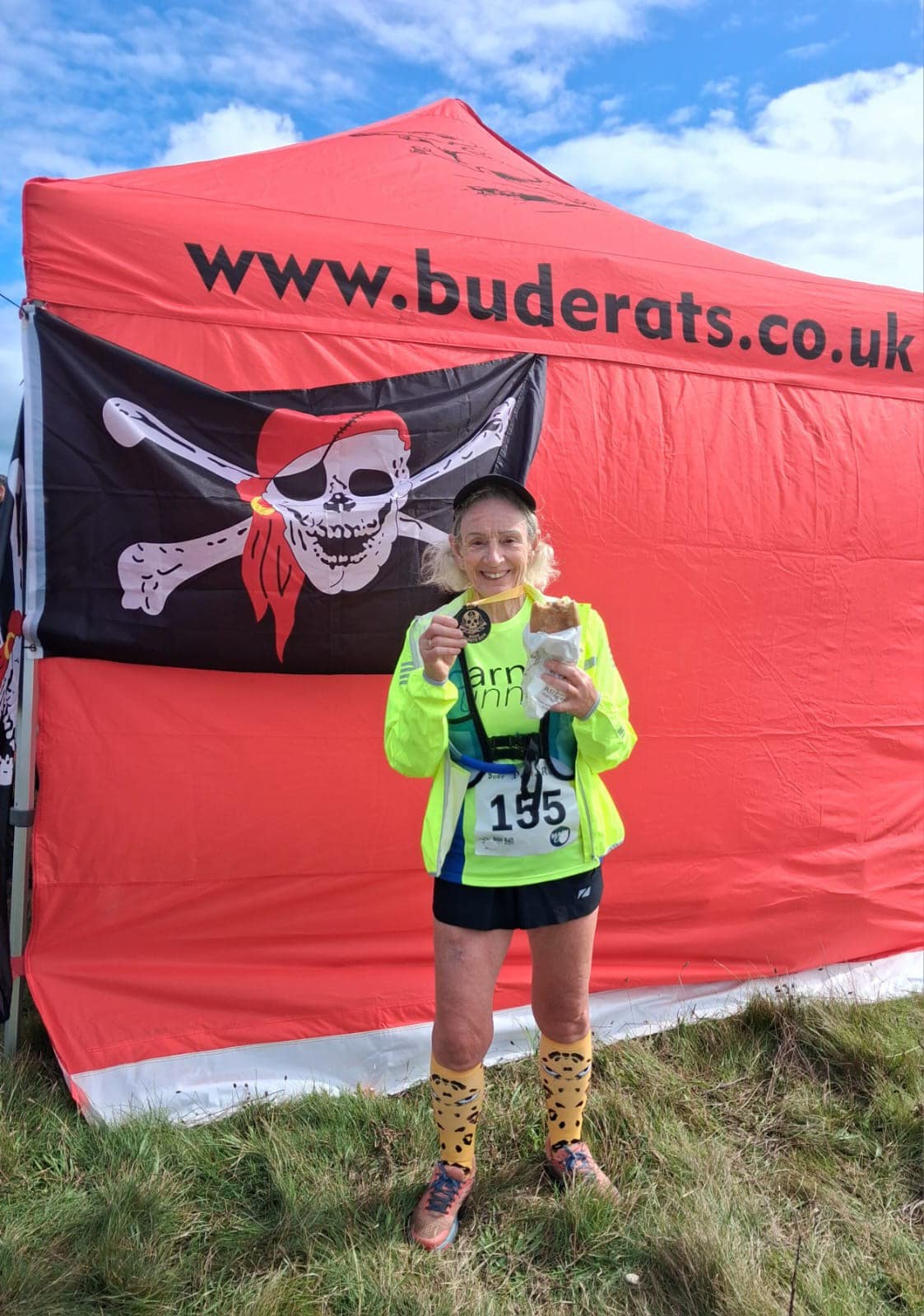 Carn Runners taking part in the Bude Pirate Run along the Cornish coast path
