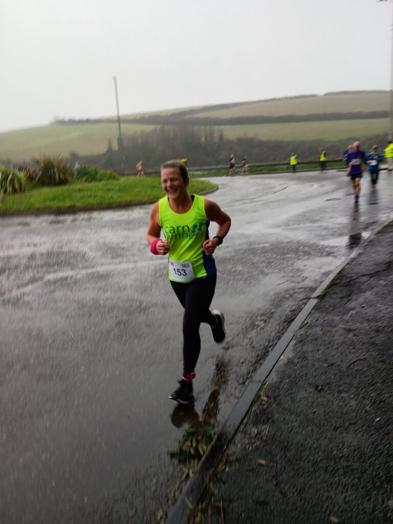 Carn Runners at the Newquay 10K start line