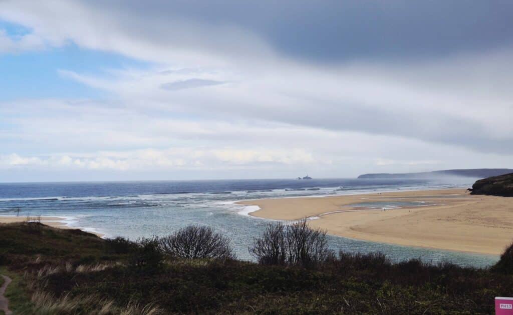 Carn Runners Sunday Social run from Hayle to Carbis Bay and back