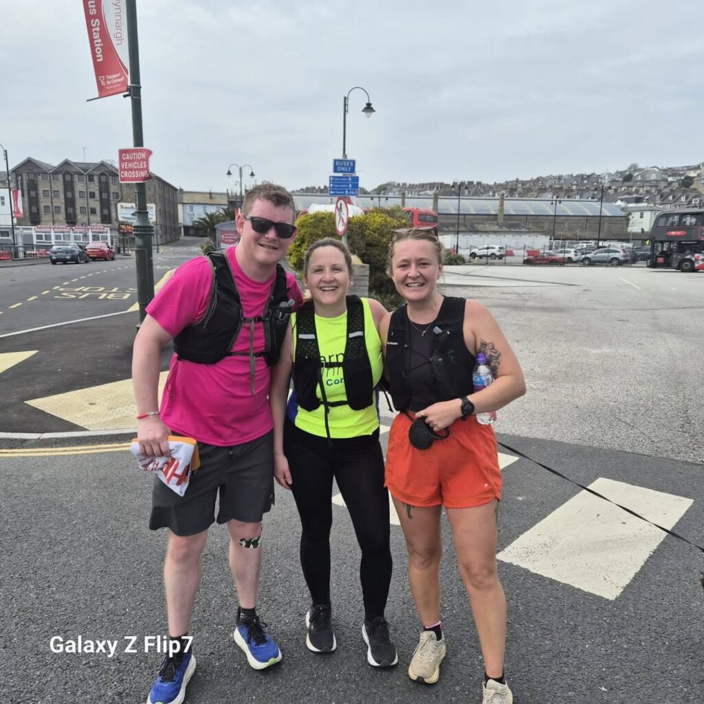 Carn Runners marathon runners completing London Marathon and virtual club marathon