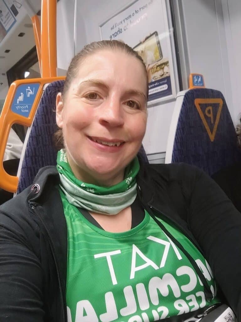 Carn Runners marathon runners completing London Marathon and virtual club marathon