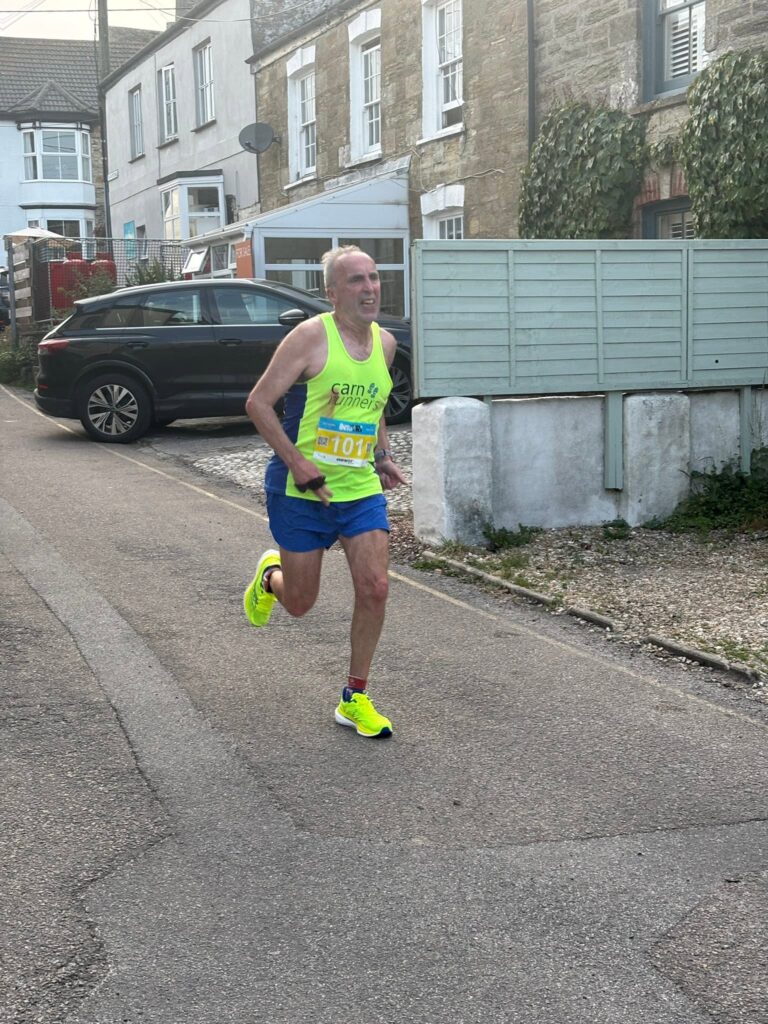 Carn Runners competing at the St Agnes 5 Miler in warm summer conditions