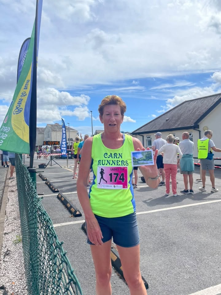 Carn Runners member Janet competing at the Totnes Ladies 10K