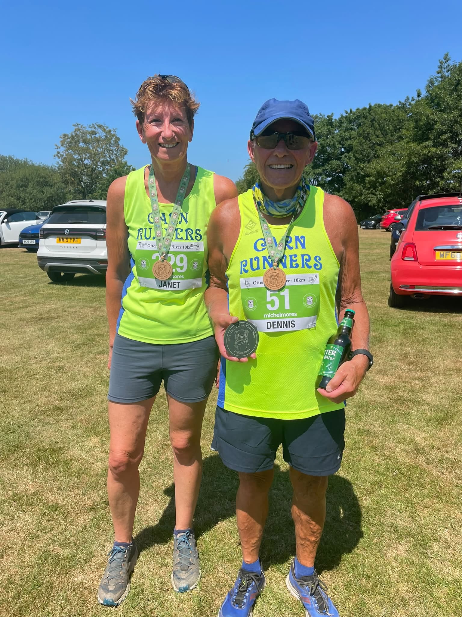 Dennis and Janet representing Carn Runners at the Otter Rail and River Run in Devon