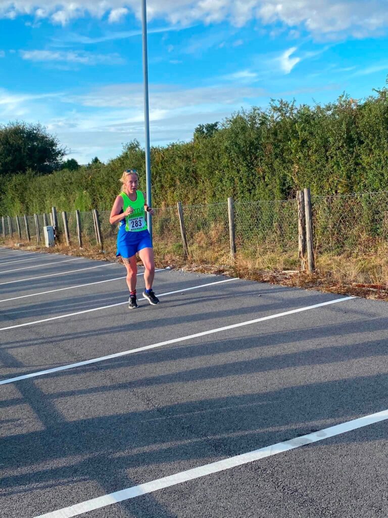Carn Runners at the Sticker 5 with strong individual and team performances Category: Race News